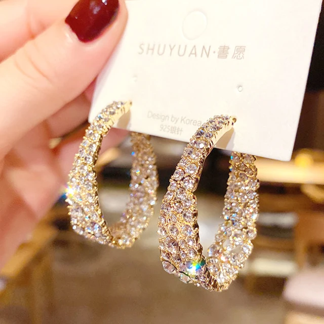 Korean Fashion Metal Letter V Hoop Earrings Stranger Glossy