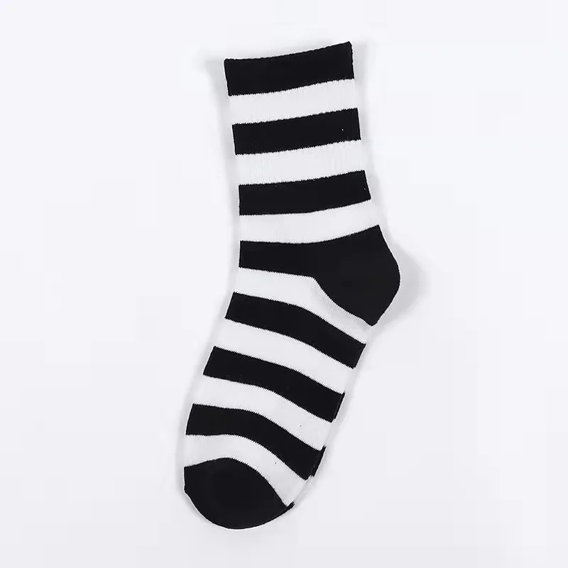 Striped Socks Funny Cow Print White Cartoon Calcetines Cozy Harajuku Skarpetki Damskie Cute Animal Chaussettes Kawaii Happy Sock running socks women