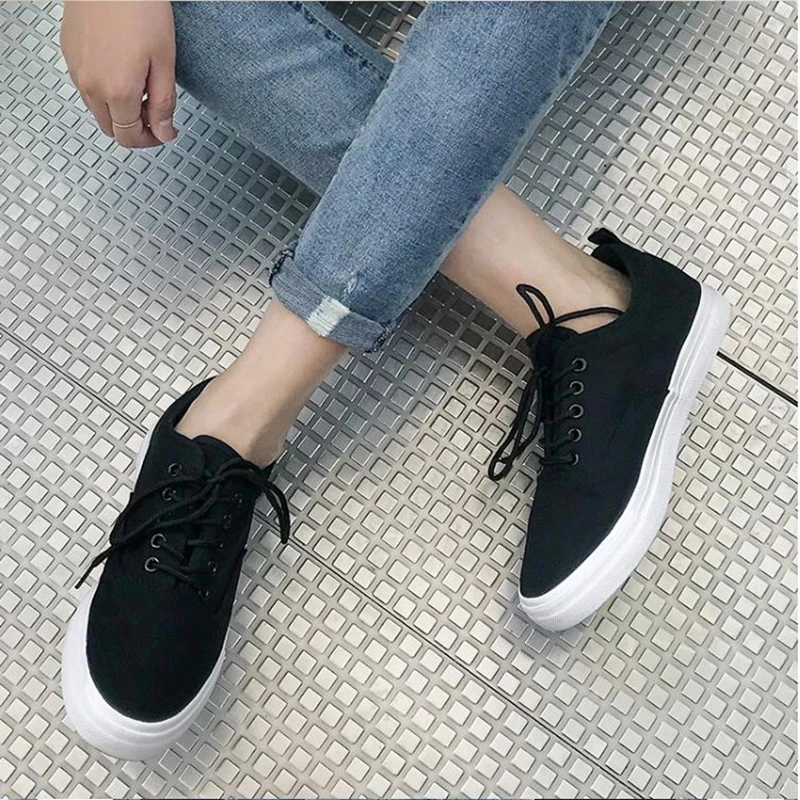 

Male Canvas Shoes Black White Sneakers for Men Casual Shoes Trainers Men Shoes Sneakers Breathable Lightweight Man Sneaker 2020