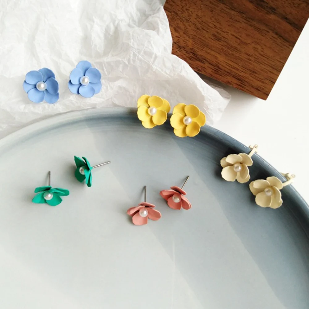 

Korean Romantic Spray Paint Big Flower Stud Earrings Simulated Pearl Earring For Women Yellow Green White Jewelry oorbellen