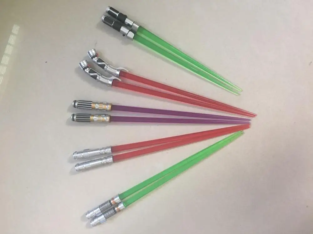 

Creative 1 Pair NO LED Lightsaber Chopsticks Durable Lightweight Kitchen Dinning Room Party Portable Food Safe Tableware