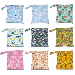 Sacs à couches pour bébé S/M/L, imprimés dessins animés, imperméables, réutilisables, secs ou humides, avec fermeture éclair, pour poussette, Pack de transport, rangement pour couches d'extérieur 