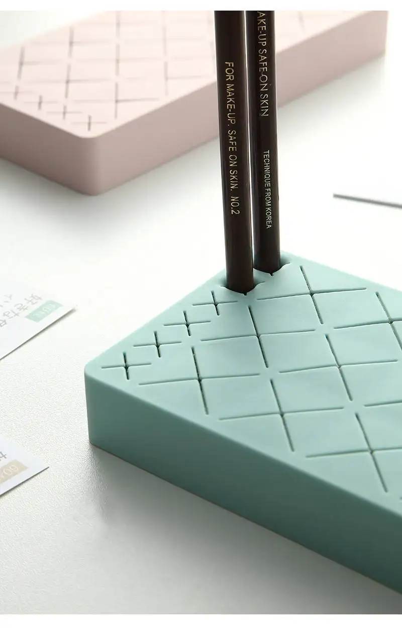 Creative Silicone Lipstick Storage Rack Jewelry Storage Makeup Silicone Cosmetic Eyebrow Pencil Storage Desktop Finishing Box