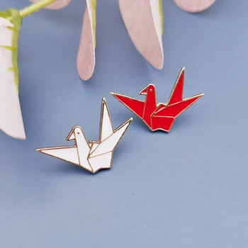 

Thousand paper crane cartoon shirt sweater brooch enamel female chest buckle clothing bag accessories pin jewelry female badge