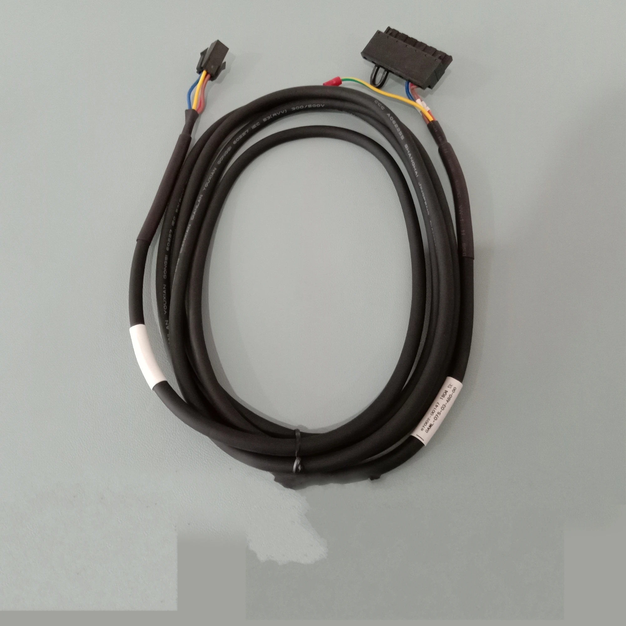 

INVT сервокабель питания 750W DAML-075-05-AB DAML-075-10-AB DAML-150-03-BBA-00