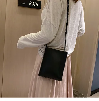 

2019 new personality chain cute braided chain single shoulder oblique satchel transparent small square bag