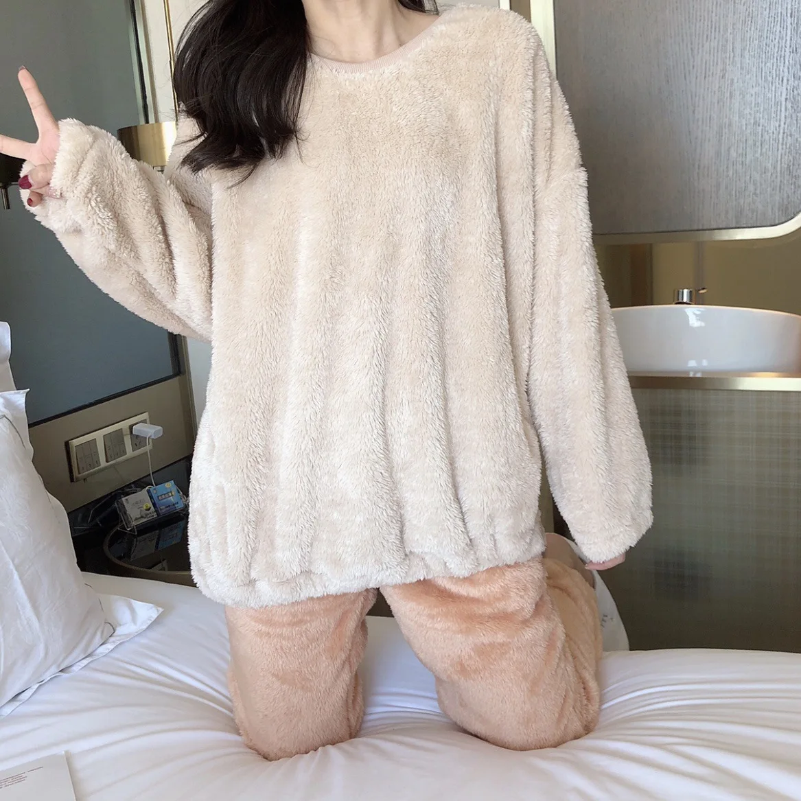 

[Ht # Series Collection 5] Wechat Business Hot Selling Brushed And Thick Sweet Casual Little Fairy Long Sleeve Homewear Set