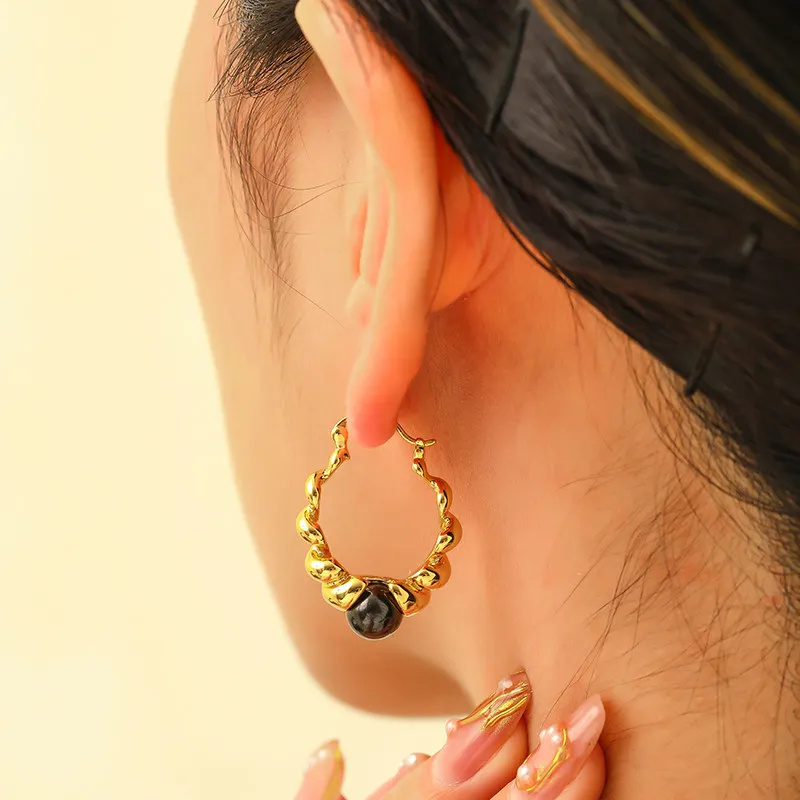 

New Fashion Vintage Agate Stones Threaded Golden Earrings Women Tide Personality Contracted Senior Earclip Wedding Jewelry