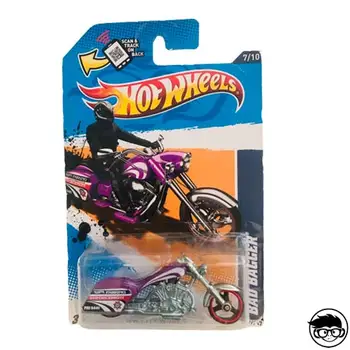 

Hot Wheels Bad Bagger HW City Works 7/10 2012 long card