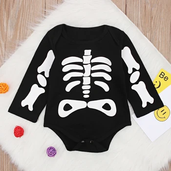 

PatPat Stylish Halloween Patterned Long-sleeve Romper for Baby Bottom Snap Soft and Comfy Cotton Autumn Leisure Letter