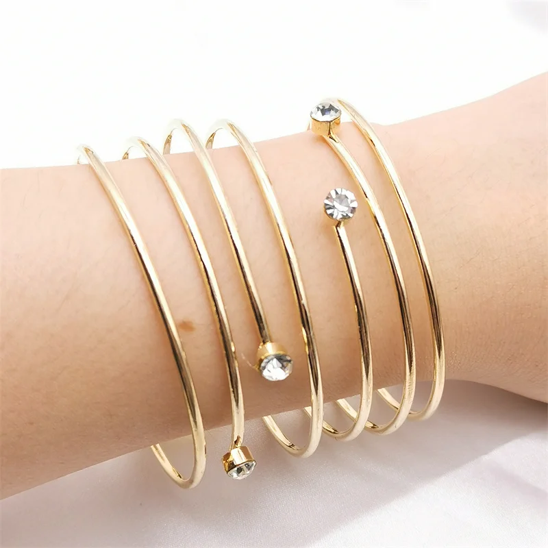 Bangle Bracelet Fkewyy Luxury Charm Bracelets Women Gold Color Hollow Designer Gothic Accessories Alloy Statement Jewelry