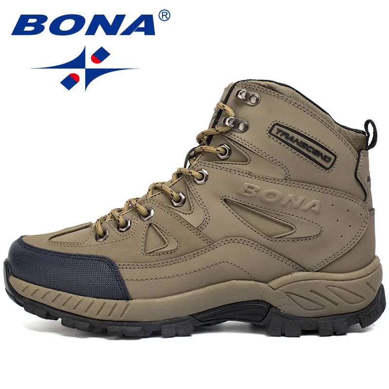 bota trekking neve