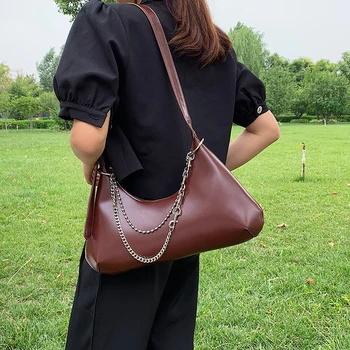 

NEW French Design Fashion Chain Underarm Bag Handbag & Elegant Shoulder Bag Crossbody Bag Width 39cm Height 23cm Thickness 7cm