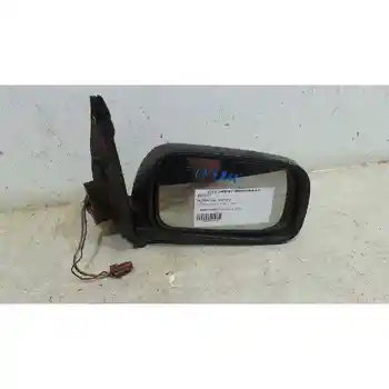 

RIGHT REARVIEW Nissan ALMERA (N15)