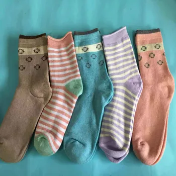 

New Cashmere Color Striped Flowers Soft High Quality Ladies Socks Wholesale Mix Color 5pair/lot
