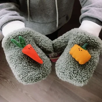

Smartbabyme Cotton 2pcs Winter Casual Fashion Baby Cute Cartoon Cashmere Warm Gloves Children Full Finger Mittens