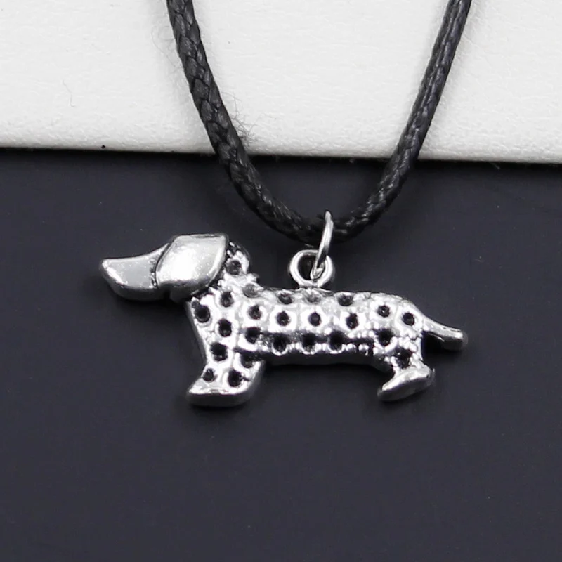 Ожерелье-чокер с подвеской в виде таксы | Украшения и аксессуары