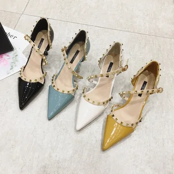 

# 5050-5 with 5 # pointed pure color hollow rivet sandals heels temperament big female joker han edition