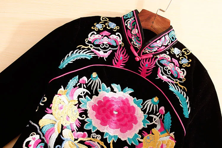 Китайский стиль, женское бархатное платье Ципао, Осеннее Королевское Платье с вышивкой дракона, элегантное дамское роскошное платье