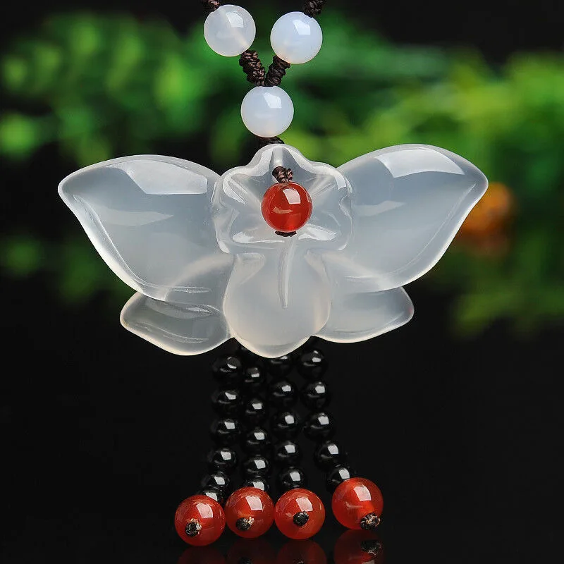 

Natural Chinese White Chalcedony Hand-carved Phalaenopsis Jade Pendant Fashion Boutique Jewelry Onyx Necklace Sweater Chain