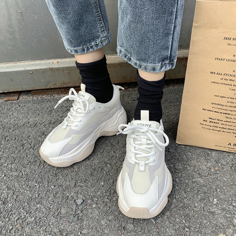 

Breathable Thick Sole Sneakers Women White Black Gray Platform Sneakers Women Casual Shoes Chunky Trainers Ladies dad shoes