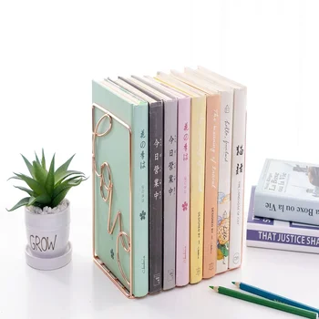 

Nordic Style Wrought Iron Bookshelf Geometric Design Bookcase File Magazine Storage Rack Desk Storage Book Organizer Home Decor