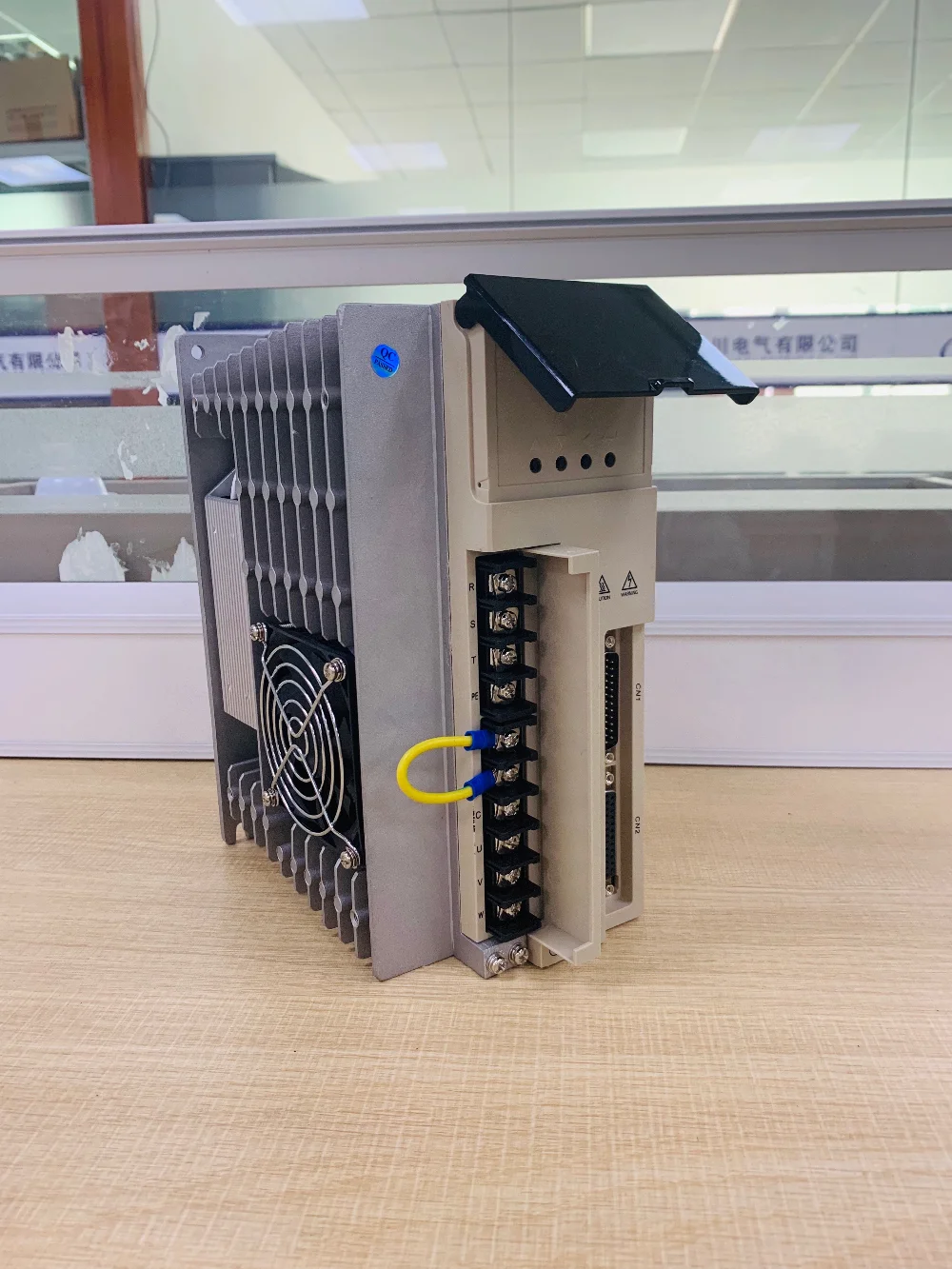 7.5KW servo driver (2)
