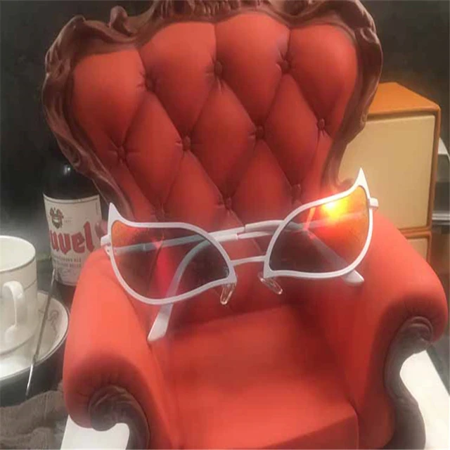 Marca famosa donquixote doflamingo óculos de sol anime óculos de sol  engraçado presente de natal dos desenhos animados cosplay cateye óculos de  sol - AliExpress