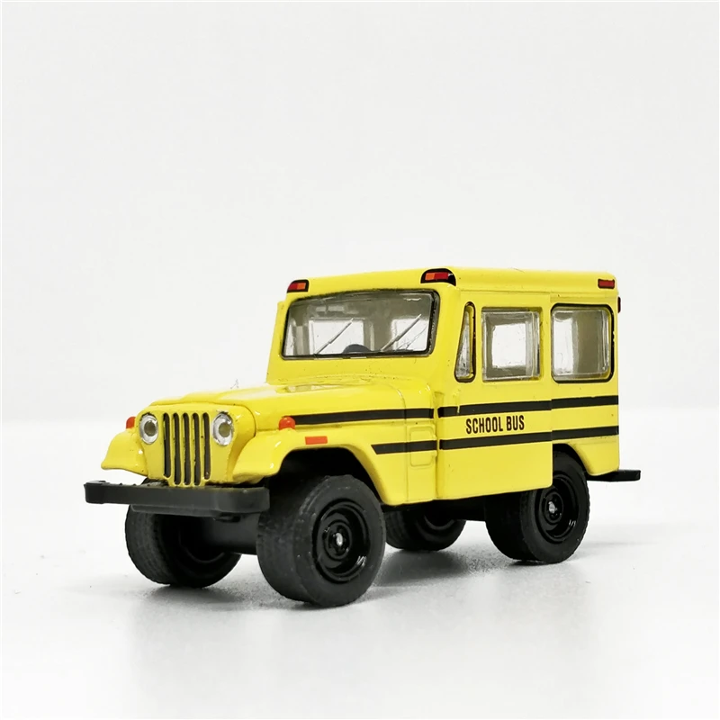 Зеленый свет 1: 64 Jeep DJ-5 1975 школьный автобус желтый без коробки