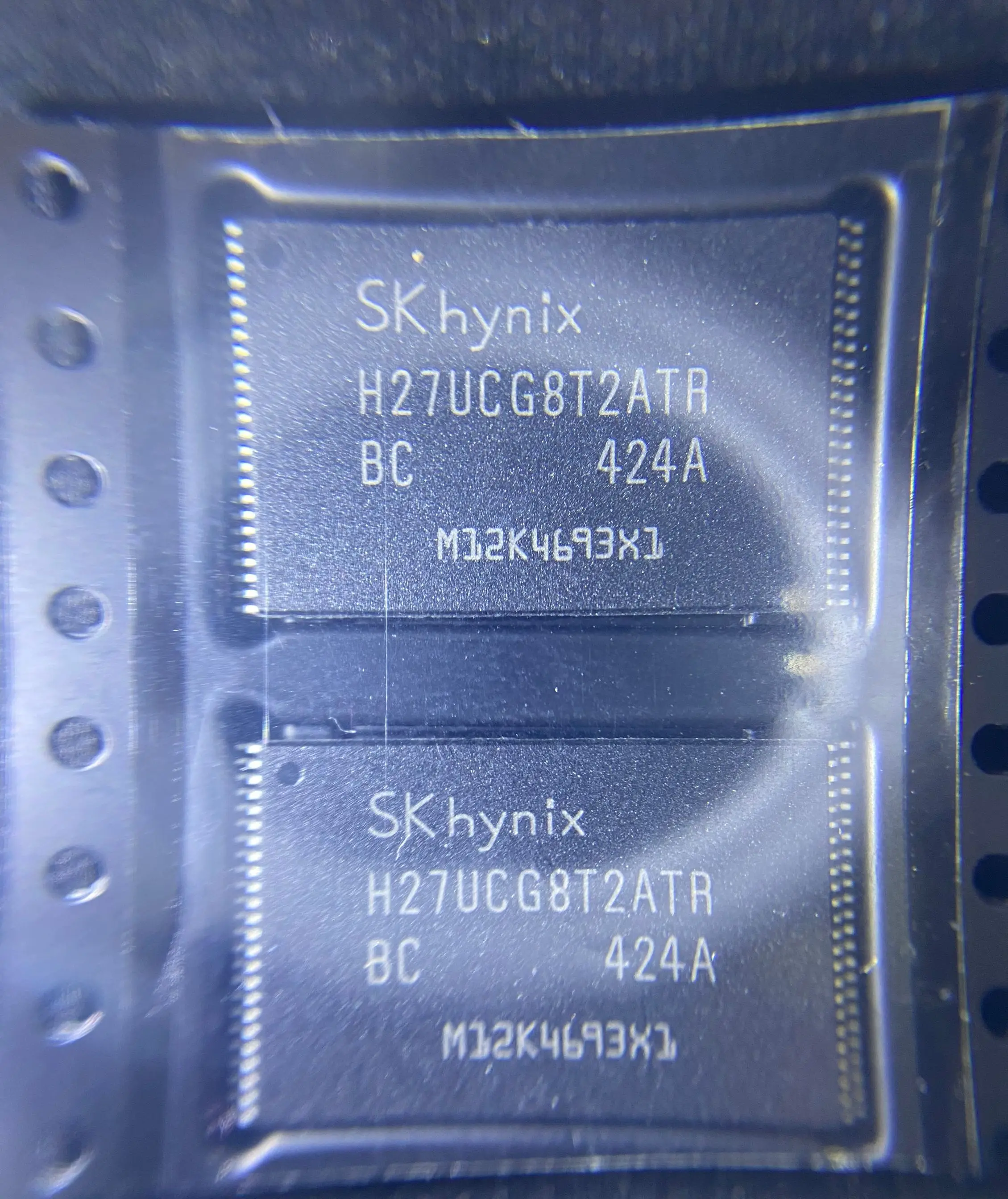 

2pcs/lot H27UCG8T2 H27UCG8T2ATR H27UCG8T2ATR-BC 100% NEW TSOP48 Original free shipping