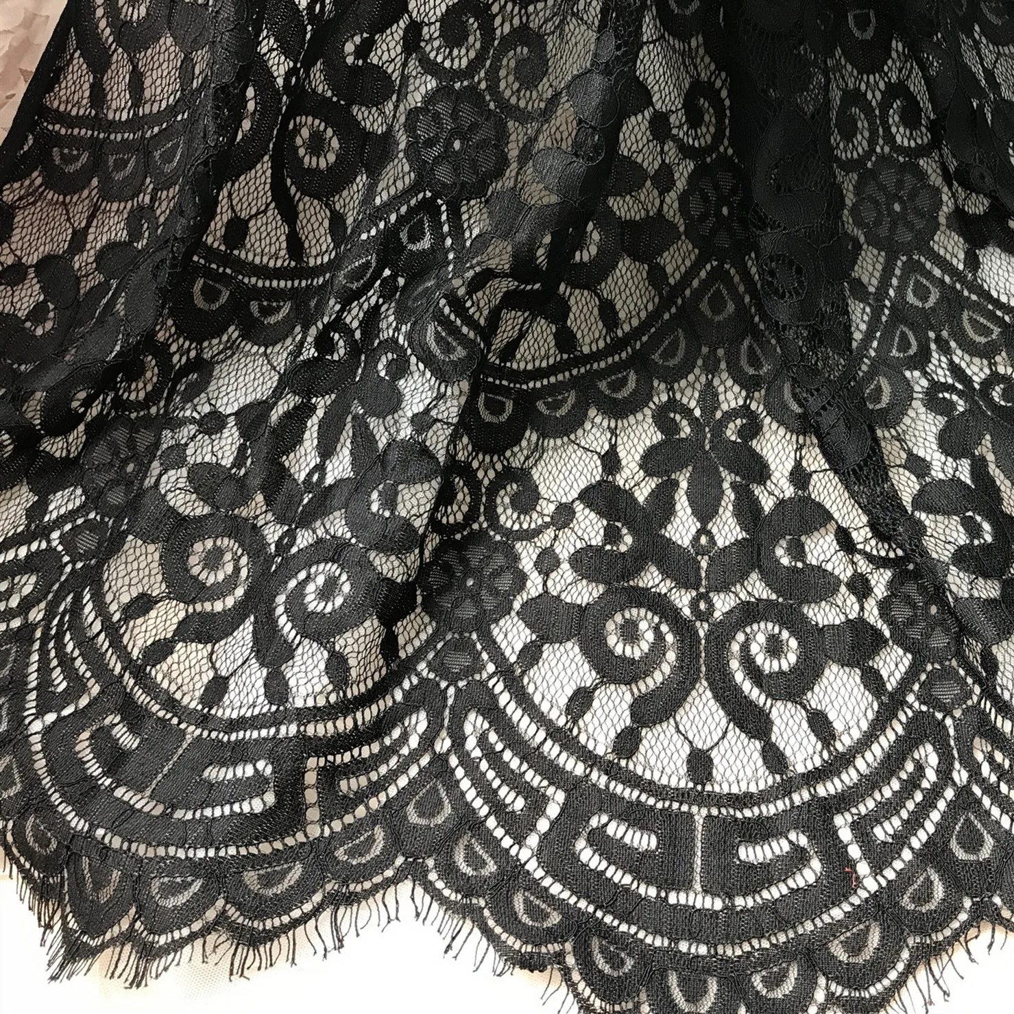 

Exquisite French Eyelash Lace Fabric Black Chantilly Lace Fabric Diy Curtain Decorative 150CM Width Clothes Accessories 3Meters