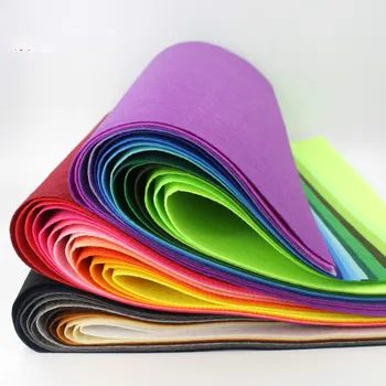 

Mix Colors Non Woven Felt Fabric 1mm Thickness Polyester Cloth Felts DIY Bundle For Sewing Dolls Crafts 15x15cm