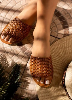 

Women Fashion Shoes Summer Low Heel Flat Casual Comfortable Luxury Shoes Women Designers Zapatos De Mujer YK110