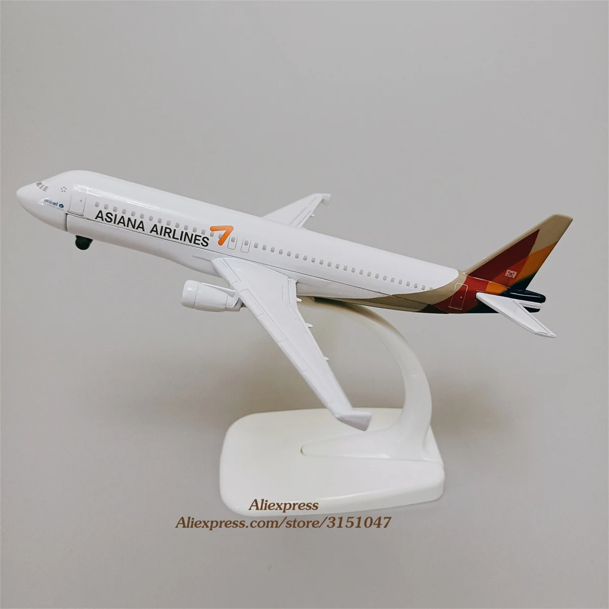 アシアナ航空 エアバス A320 黄 グレー タグ キーホルダー asiana アシアナ航空 エアバス A320 黄 グレー タグ キーホルダー