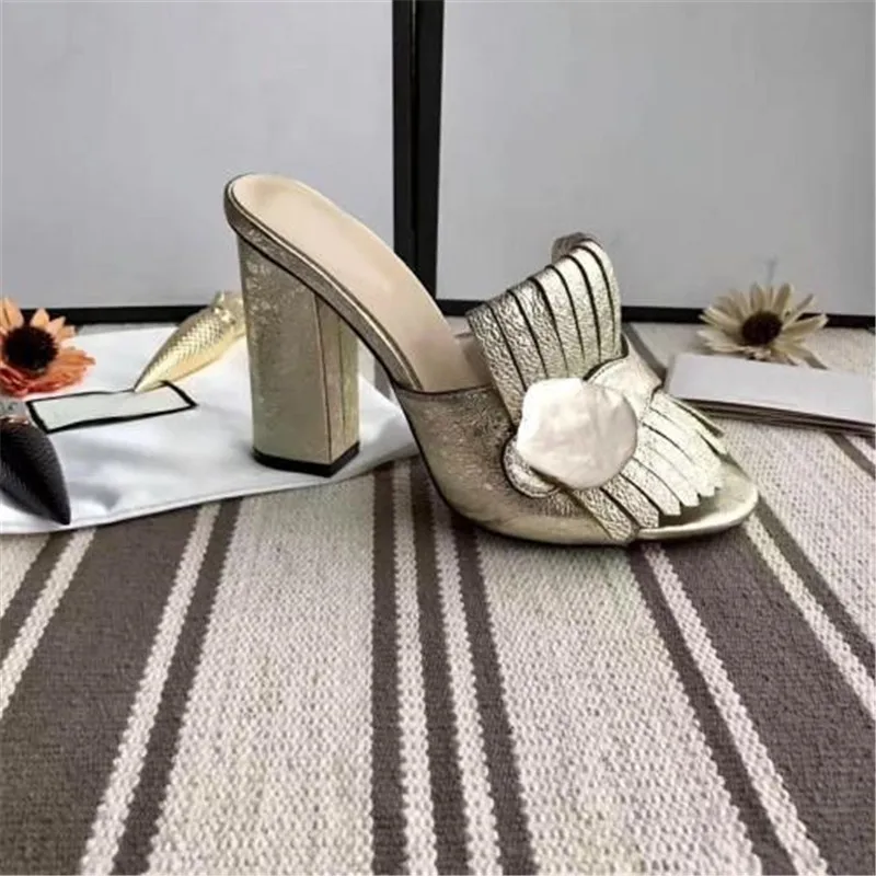 

2019 hot selling women's thick heel sandals shoes office lady casual thick bottom sandals short heels girls fashion leather shoe