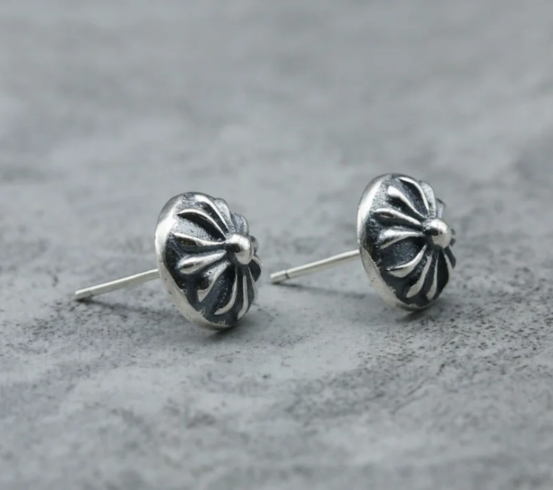 Чистое Серебро S925 серебро щит с десятью крест, оформленный цветами шпильки S925 Серебряные серьги Модные ювелирные изделия