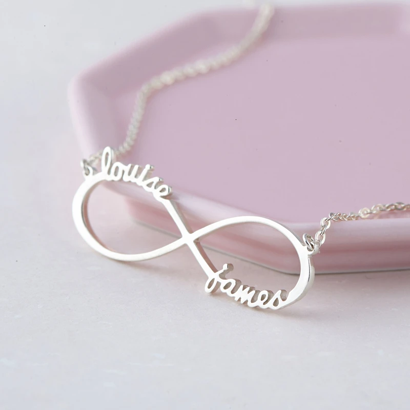 Personalized Stainless Steel Custom Name Necklaces For Women Infinity Nameplate Friendship Necklace Jewelry Family Member Gifts
