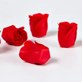 

81Pcs Simulation Rose Floral Bath Soap Scented Artificial Flower Essential Wedding Valentine Day Gift Festive Party Supplies