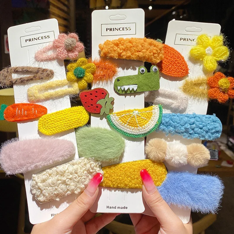 

[Xwen] 2020 Japanese Style Plush Cartoon Hairpin Clip Edge Clip Girl Cute Hairpin Simple Clip Lamb Wool Clip Headdress TY4944