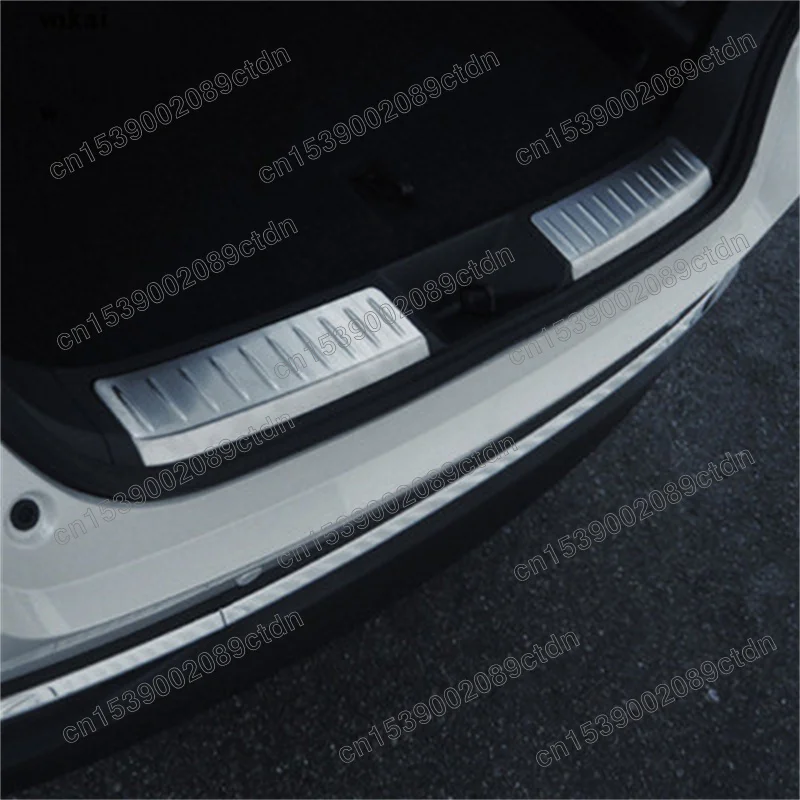 

Rear Bumper Protector Sill Trunk Rear guard Tread Plate cover Trim Car Accessories For Toyota Harrier Venza 2020 2021