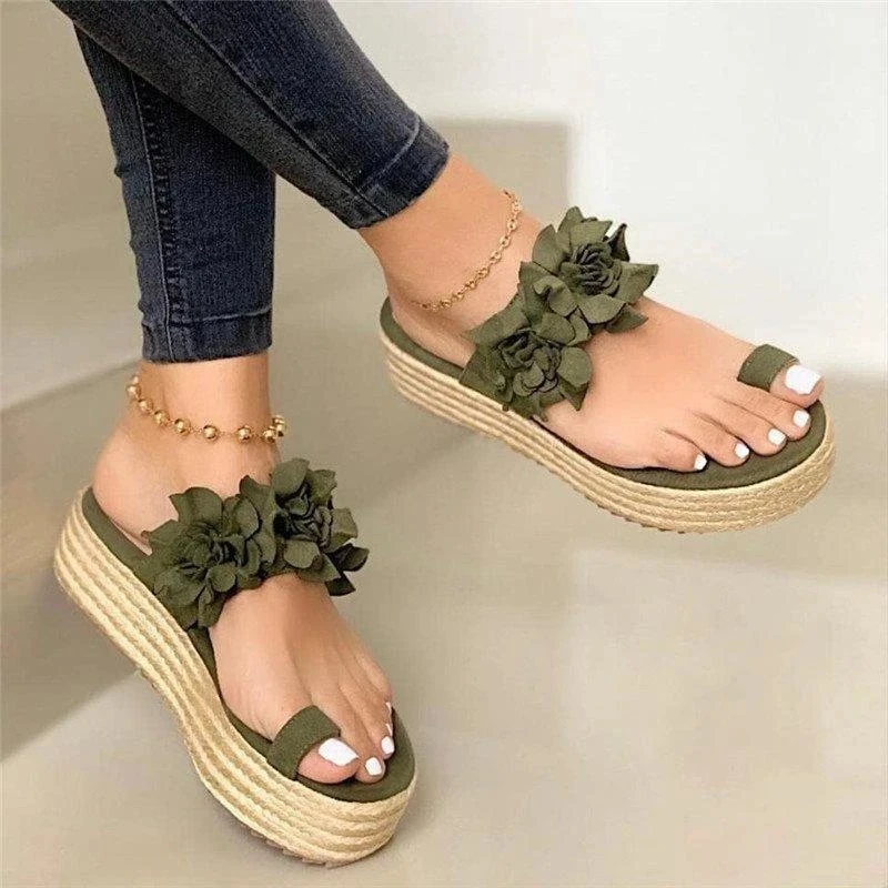 

women summer beach sandals new mid heels wedges shoes women straw woven flowers sandals solid colors large ladies sandals