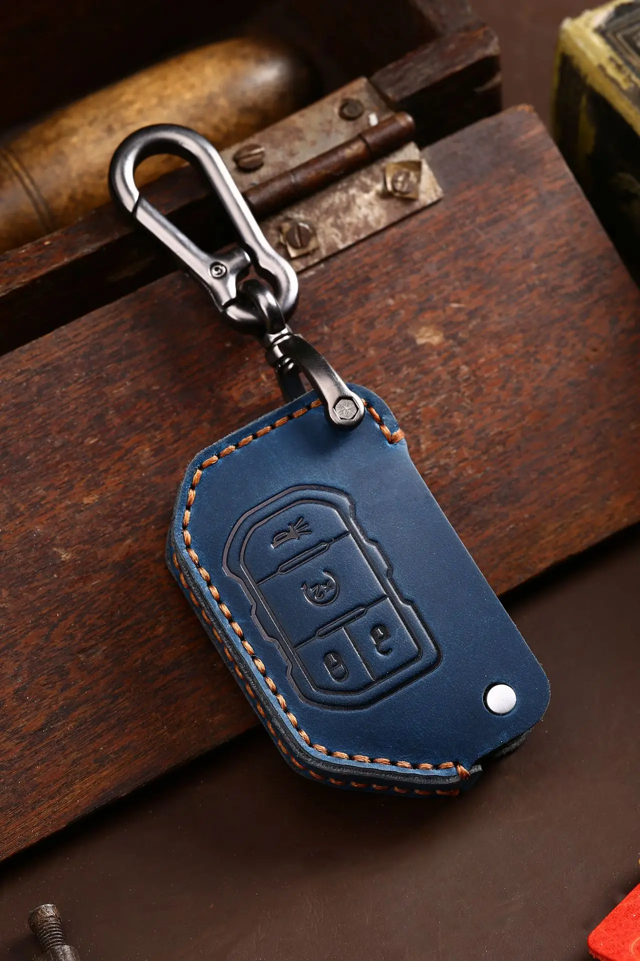 Custodia protettiva per chiave in pelle fatta a mano per proteggere le coperture per Jeep 2018 2019 Wrangler JL JLU 12 IMG_9337.JPG
