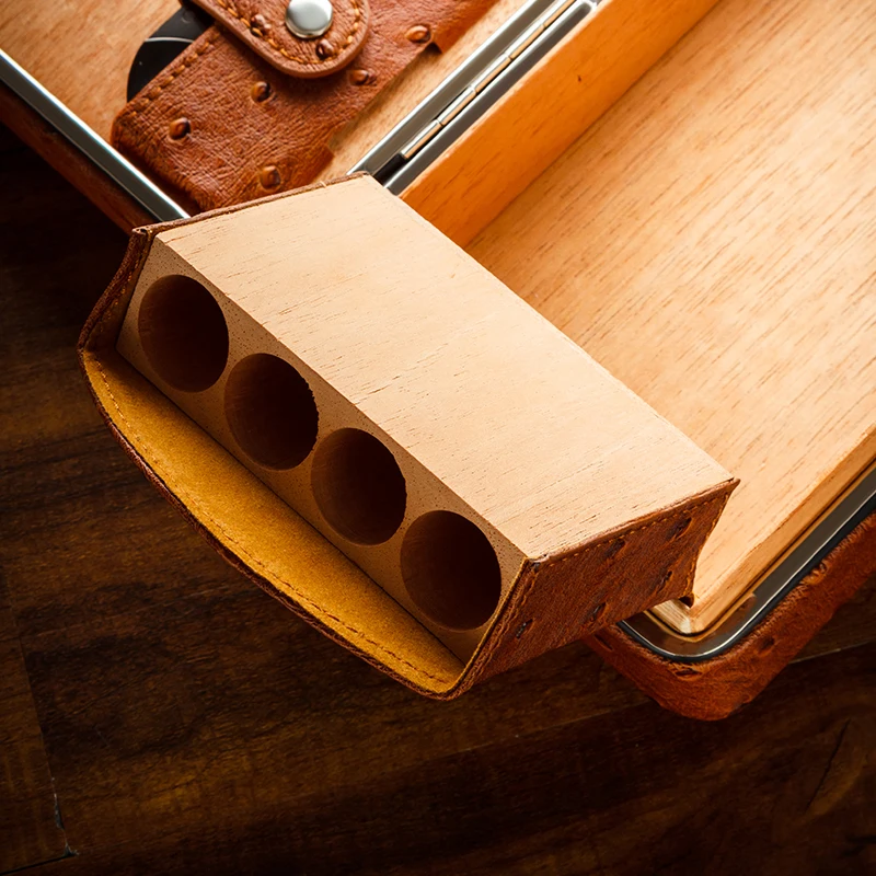 COHIBA Коричневый страусиный узор кожаная сигарета Humidor 4 пальца Cerdar деревянная