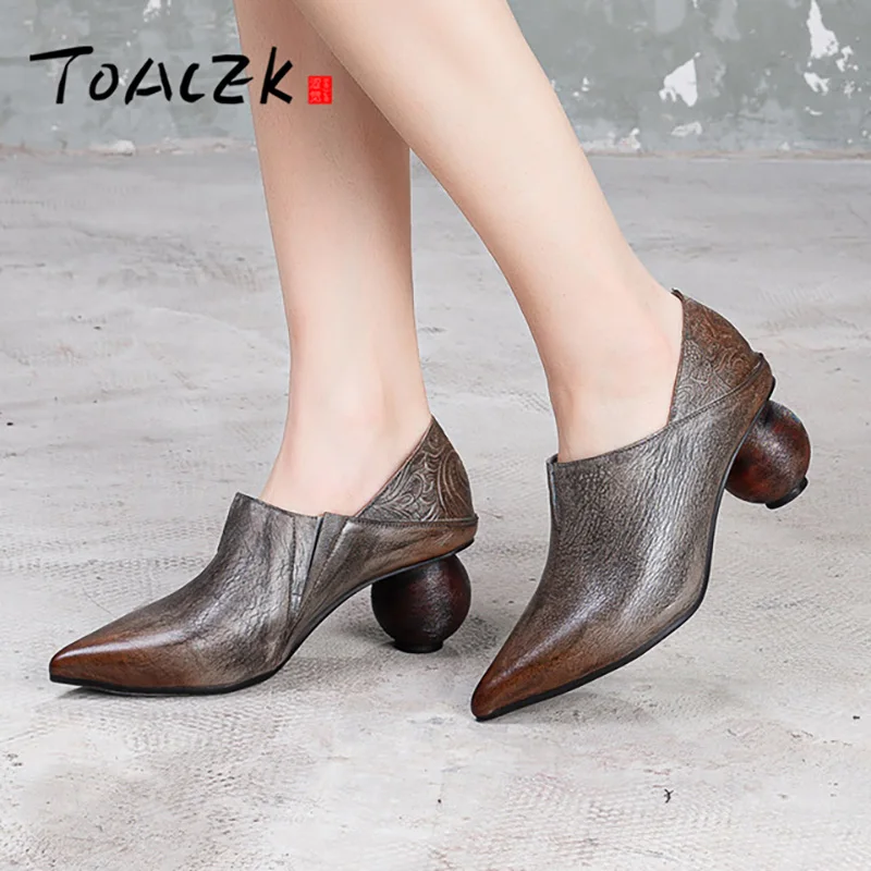 

Autumn's new pointed retro leather singleshoes, women's head leather step heels
