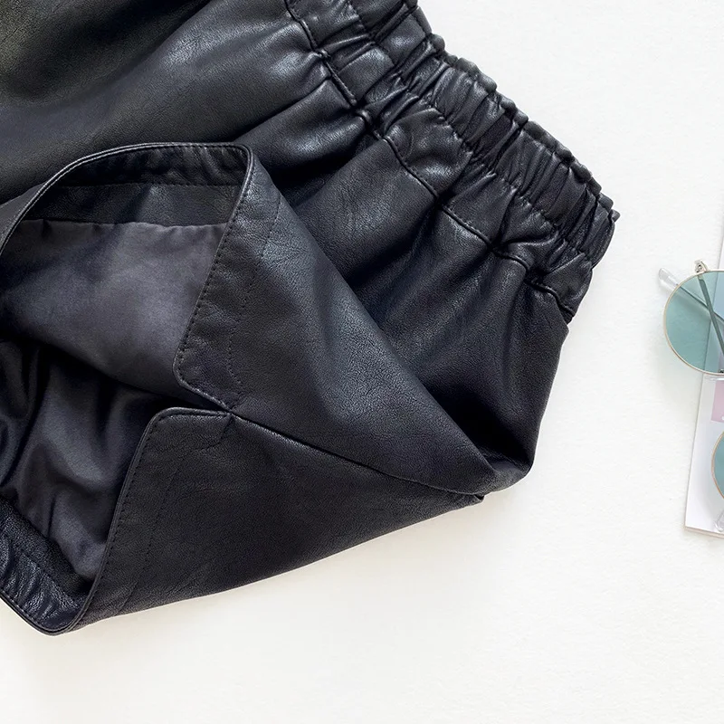 AcFirst Autumn Black Green Women Fashion PU Leather Shorts High Waist Shorts HotPants Sexy Short Plus Size Moto Biker Bottom