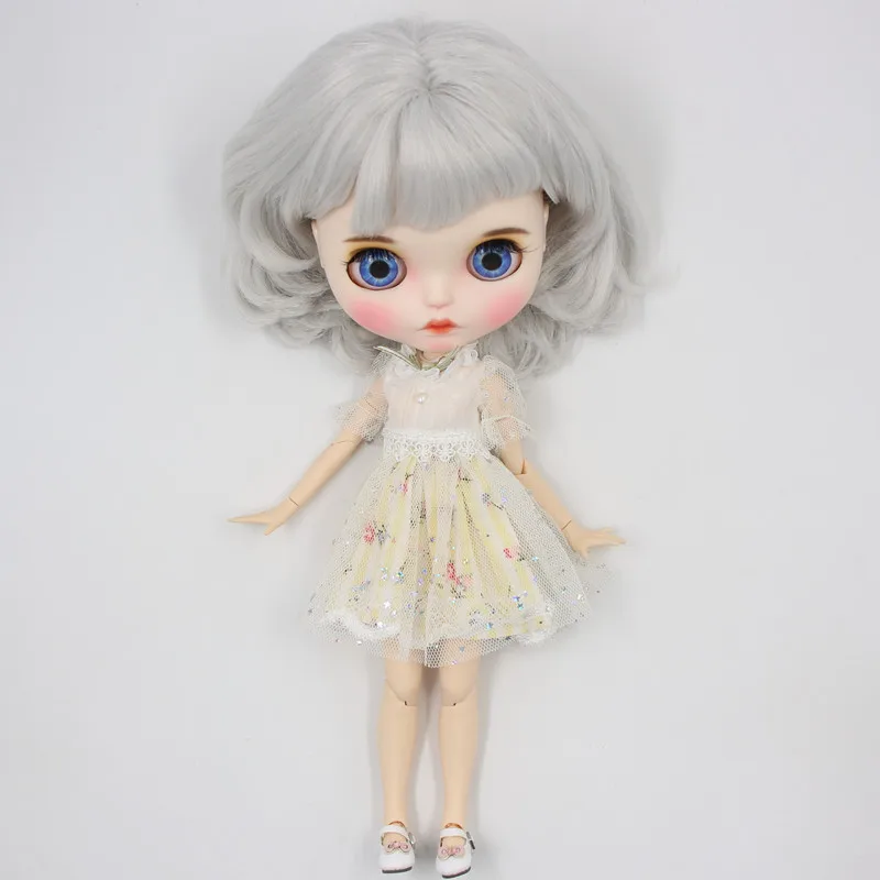 DBS 1/6 bjd кукла 30 см, тело, No. BL1003, серый Боб, волосы, новинка, матовое лицо с бровями, блеск для губ, SD, настраиваемая игрушка, кукла - Цвет: doll colthes shoes