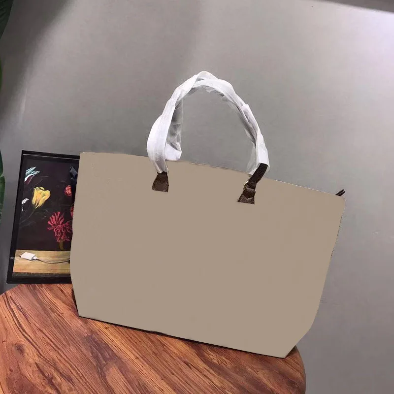 

New large shopping bag, one shoulder, carrying armpit bag, fashionable and versatile bag