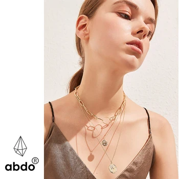 

Punk Multi Layer Curb Cuban Chunky Thick Portrait Choker Necklace Women Vintage Carved Coin Pendant Necklace Jewelry