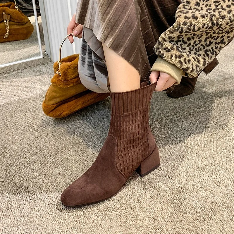 

Knitted Stretch Fabric sock boots stretch fabric shoes Winter Mid Heel Ankle Boots Woman 2019 Elegant Short Booties Ladies