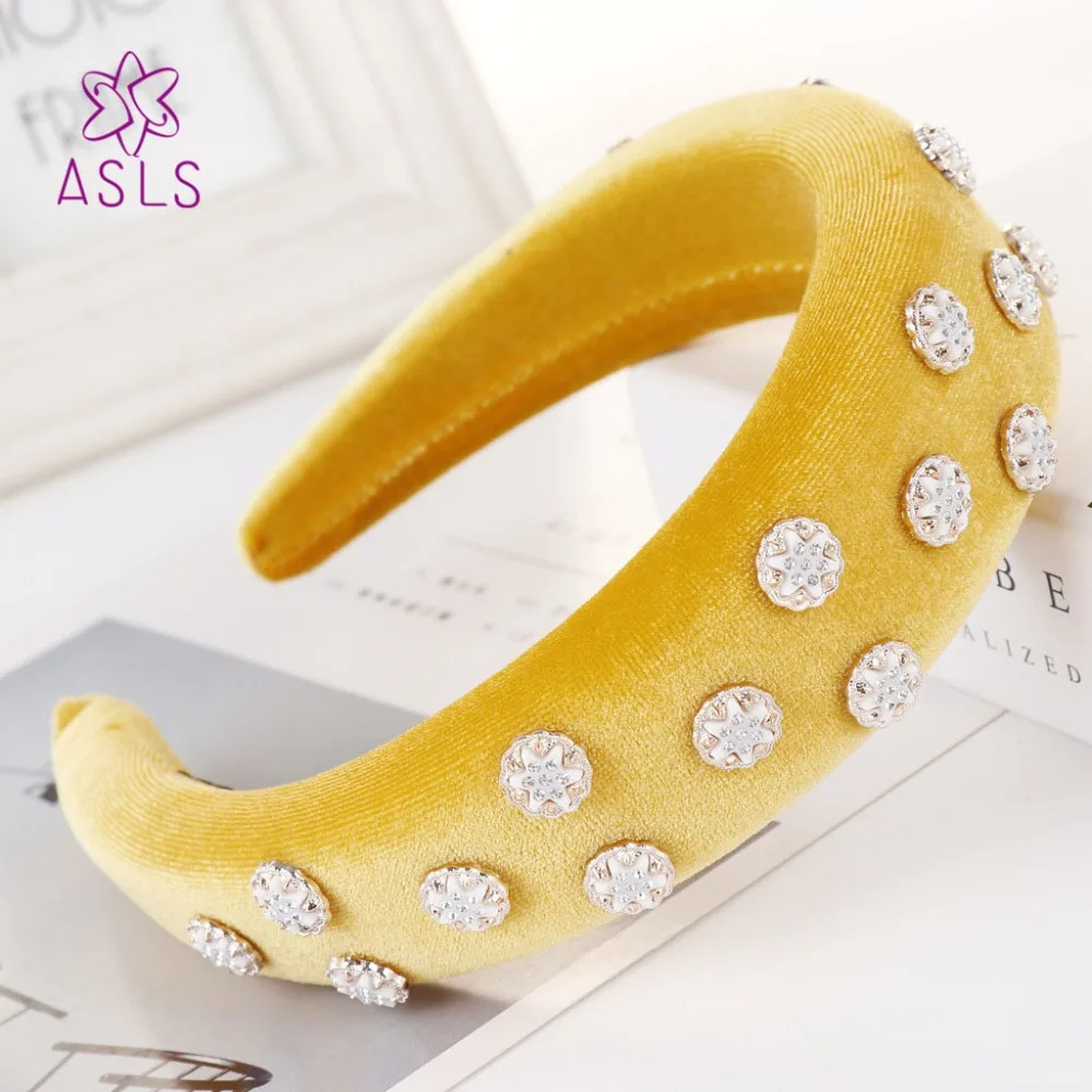 11528509443_1270434164